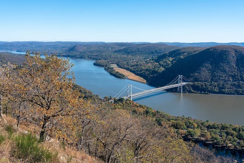 Rustic Hudson Valley Weekend Escape
