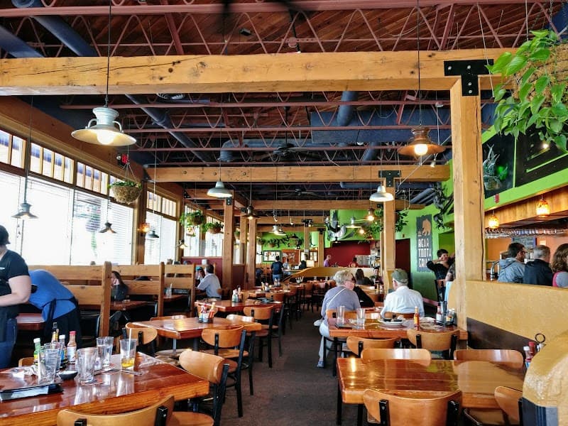 Bear Tooth Theatrepub & Grill