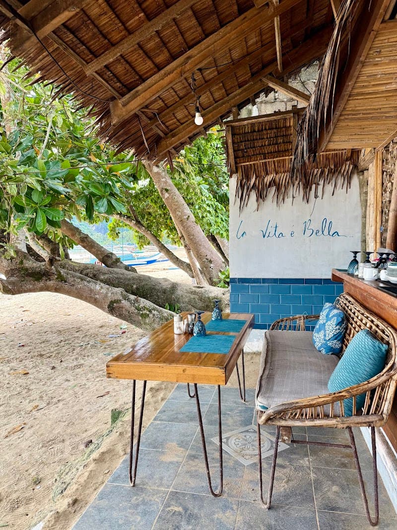 7 Jungle-Wild Days in Romantic El Nido