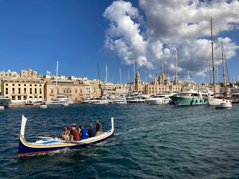 Birgu (Vittoriosa) Waterfront Stroll