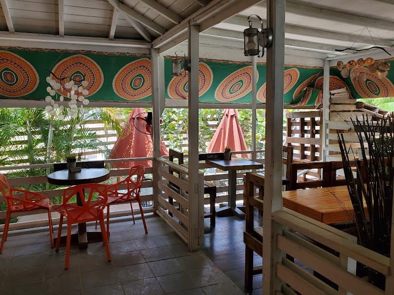 Bliss Café