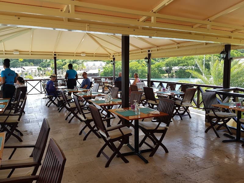 Boom Restaurant
