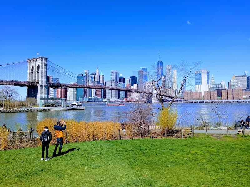 Brooklyn Bridge Park