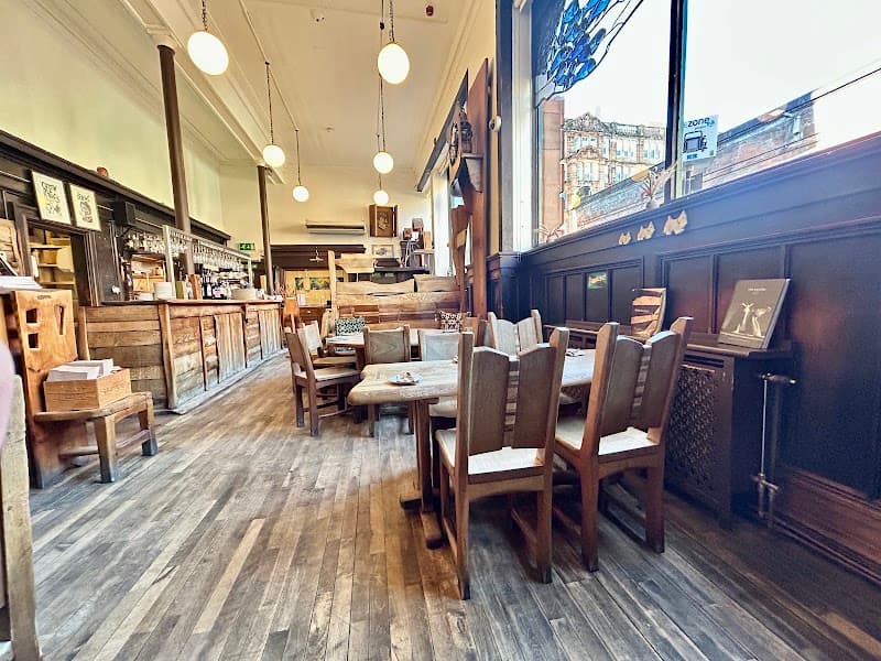 Brunch at Café Gandolfi