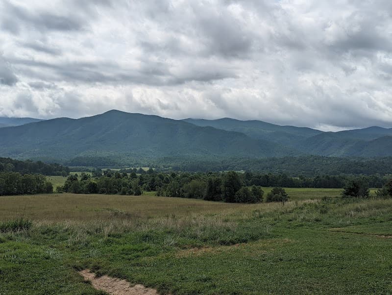 Cades Cove Loop Road