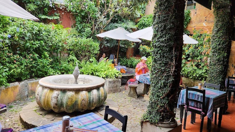 Antigua Guatemala: Colonial Charm & Volcanic Adventures