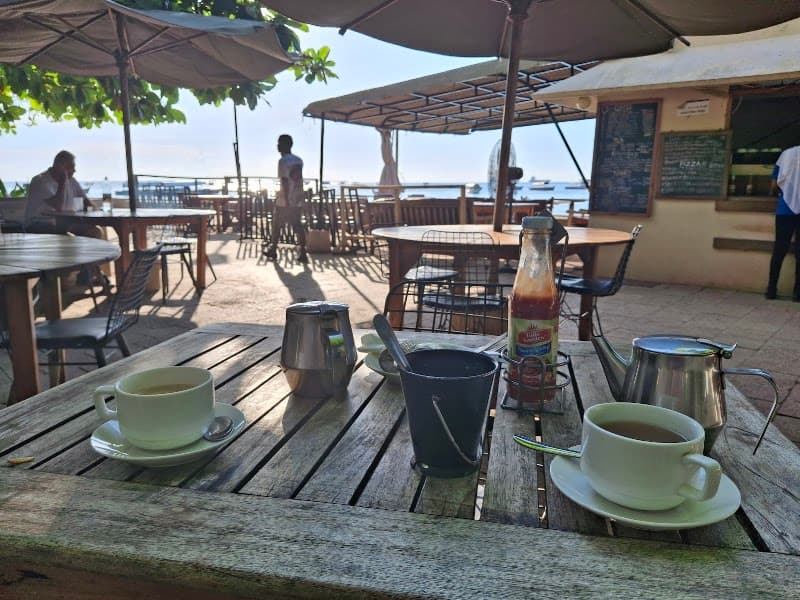 Cafe Foro (seafront kiosks)
