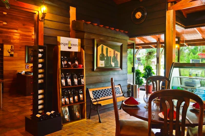 Cafe Mediterraneo