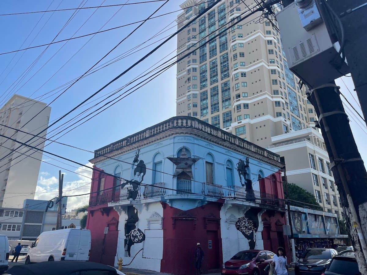 Calle Loíza Street Exploration