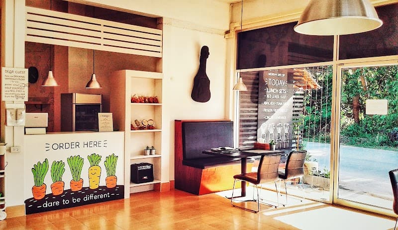 Carrot Cafe Chaloklum