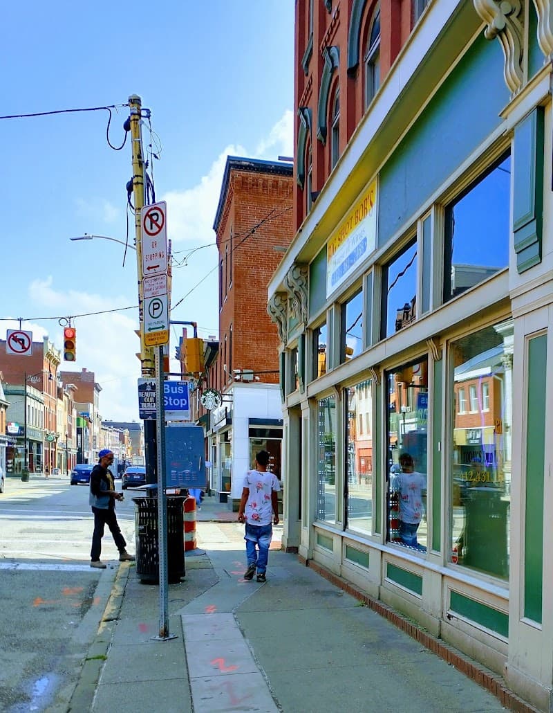Carson Street Free Explore