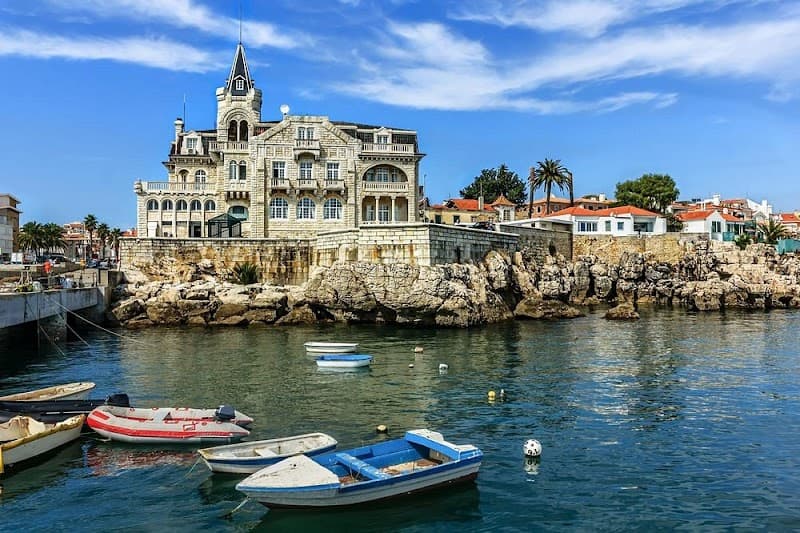 Cascais Marina Stroll