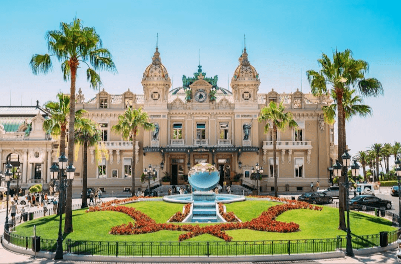 Casino de Monte-Carlo & Casino Square Stroll
