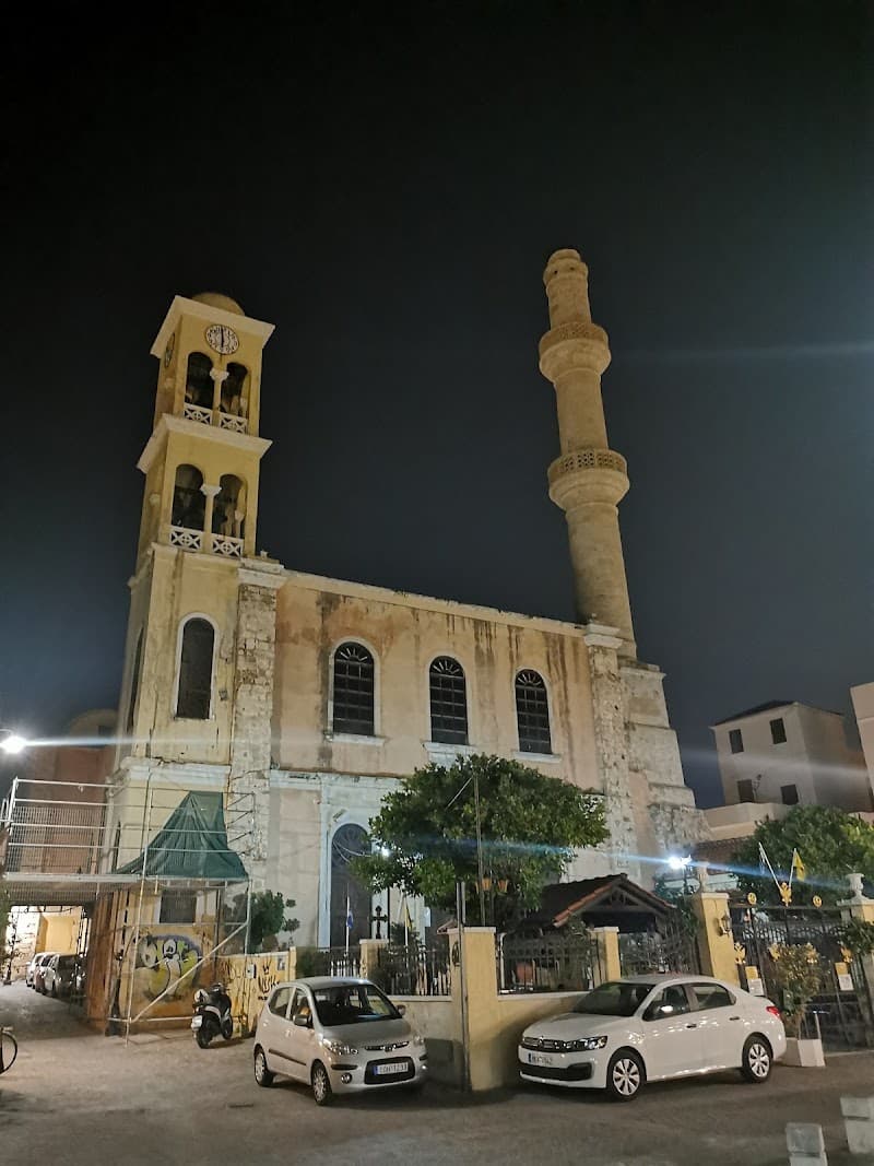 Chania Old Town Free Explore & Shopping