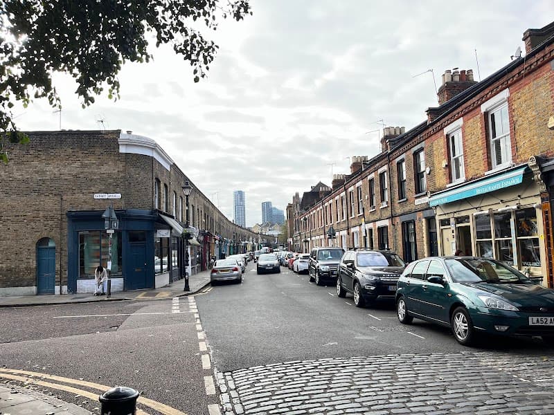 Columbia Road and Shoreditch Free Explore
