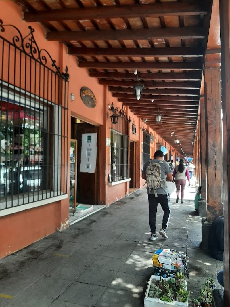 Comedores in Mercado Central