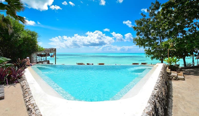 Coral Rocks Hotel & Restaurant
