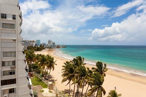 Courtyard by Marriott Isla Verde Beach Resort