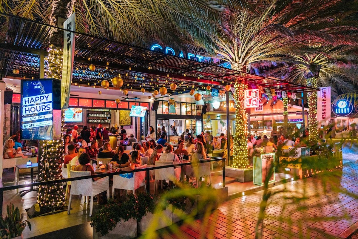 Aruba Family Tropical Paradise: 7 Days of Sun, Sea & Smiles