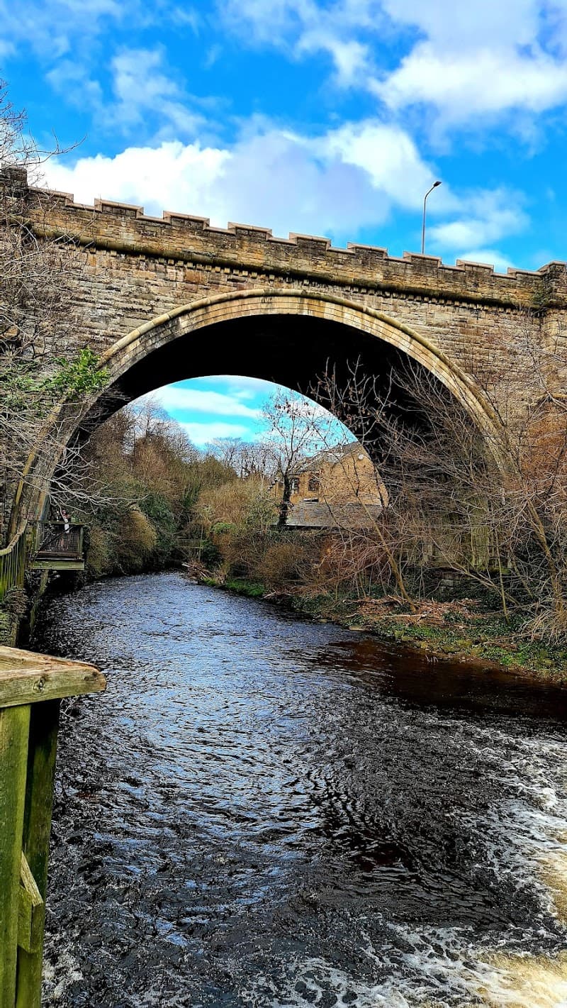 Dean Village & Water of Leith Walk