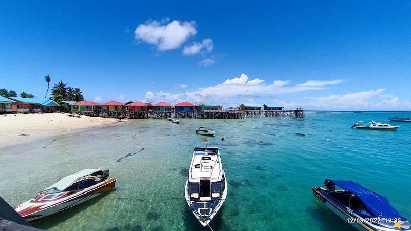 Derawan Island Forest & Beach Walk