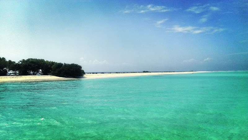 Dhigurah Local Inn