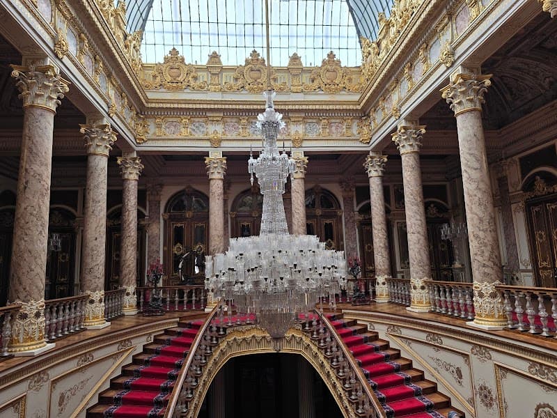 Dolmabahçe Palace Guided Visit