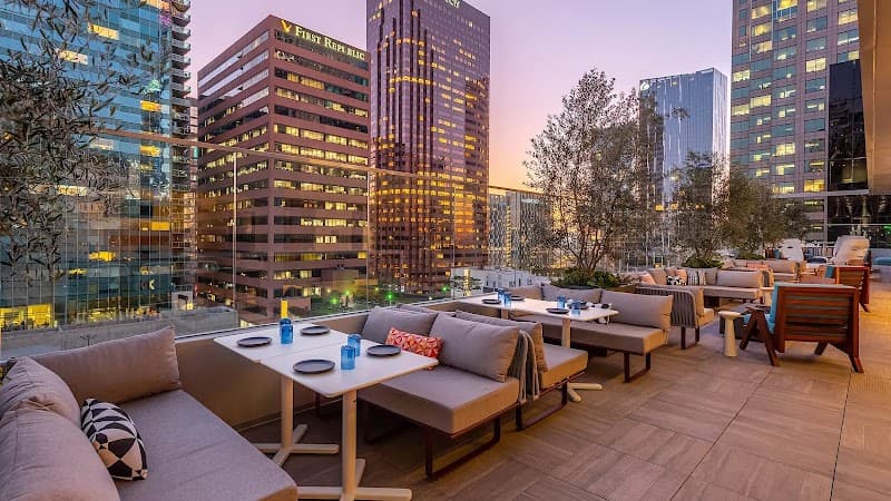 DTLA Rooftop Drinks & Nightlife