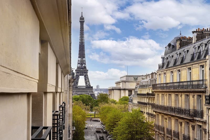 Eiffel Tower & Trocadéro Gardens