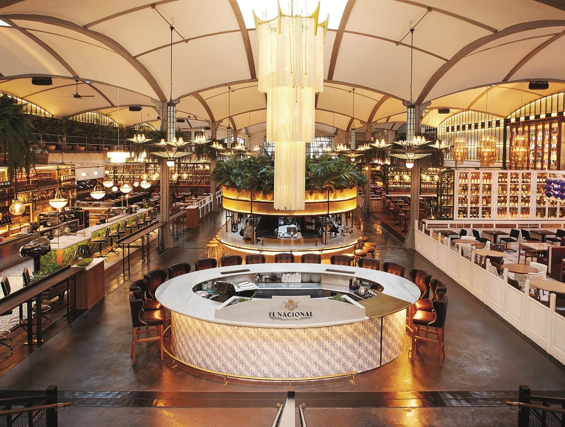 Barcelona Adventure Luxe: Thrills, Nature & Gastronomy