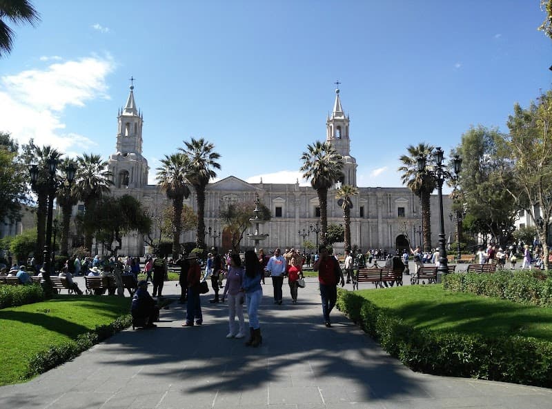 Wild Canyons & White City Romance in Arequipa