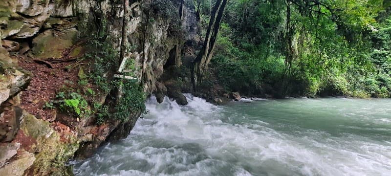 El Portalón Lanquín