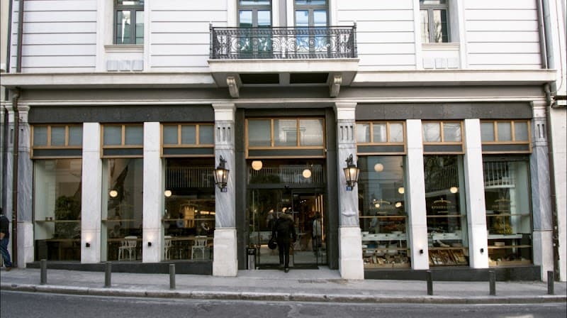 Athens in Layers: From Ancient Stones to Chic Streets