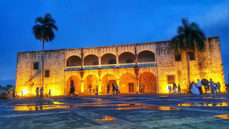 Evening Stroll in Zona Colonial (Post-Saona)