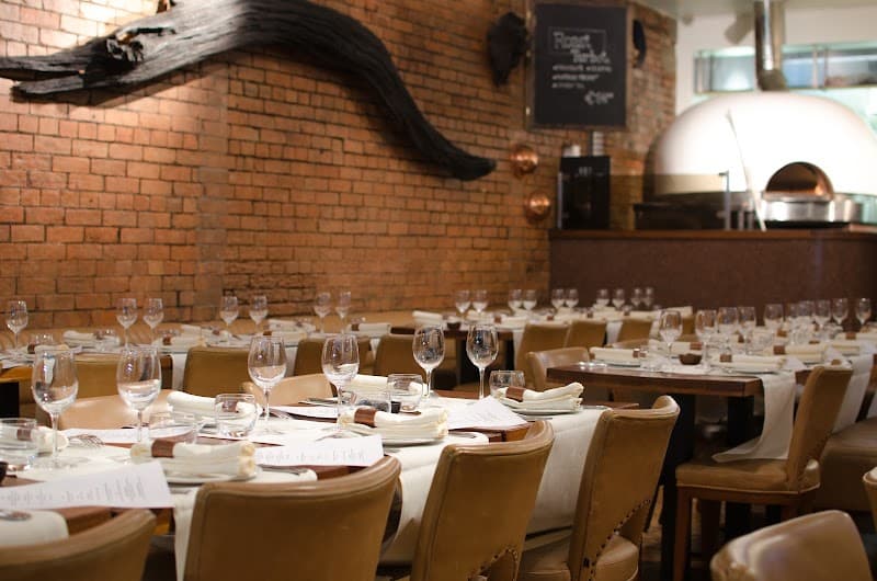 Fade Street Social (Gastro Bar)