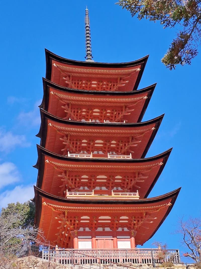 Five-Story Pagoda & Senjokaku Pavilion