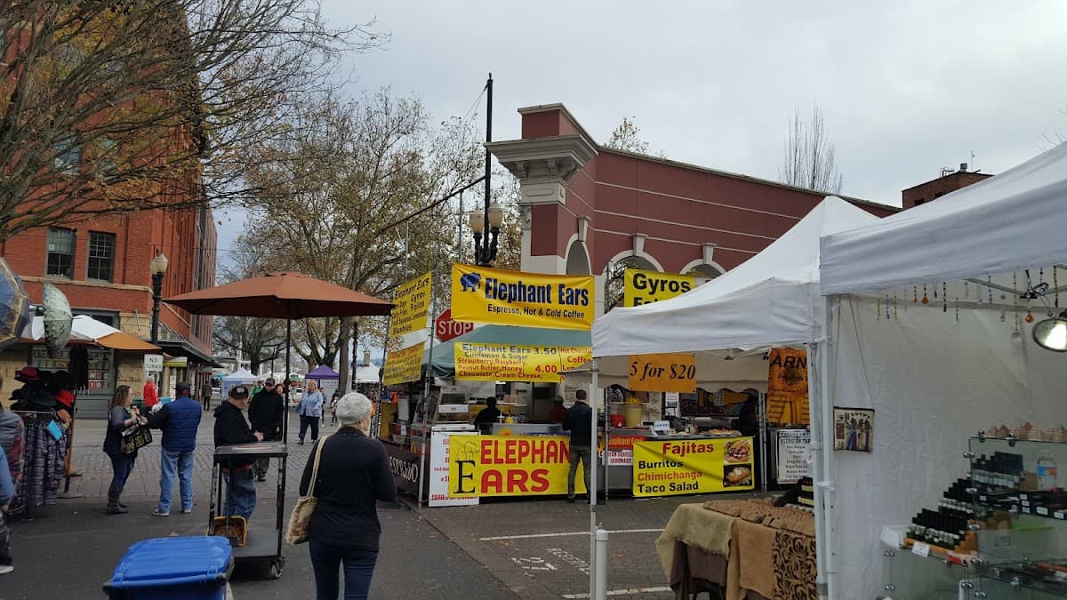 Food Carts at Saturday Market