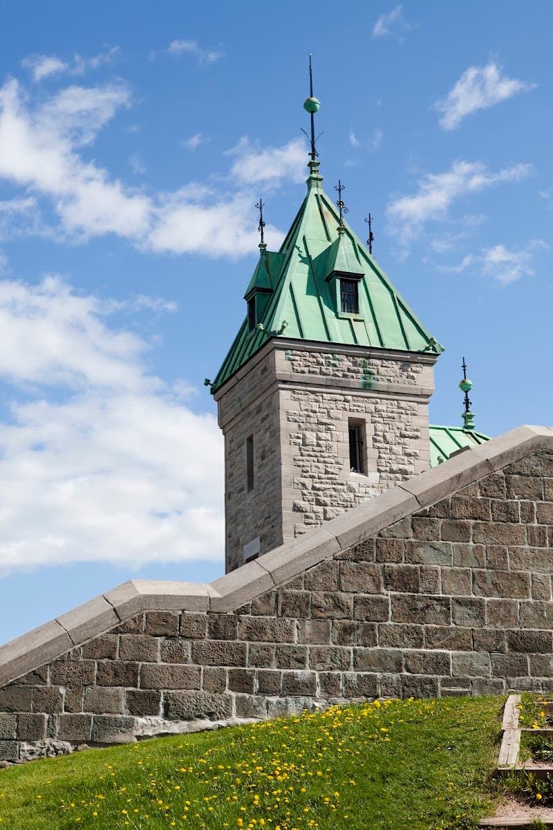 Fortifications of Québec National Historic Site (Ramparts Walk)
