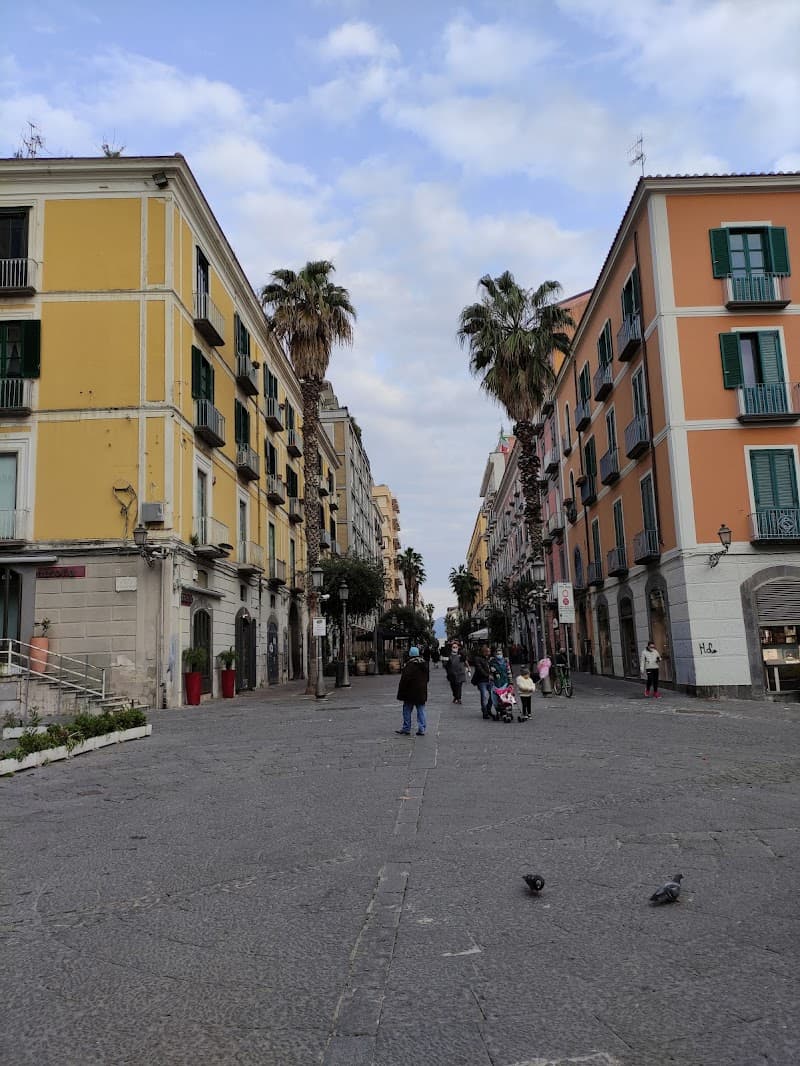 Free Explore Along Corso Vittorio Emanuele