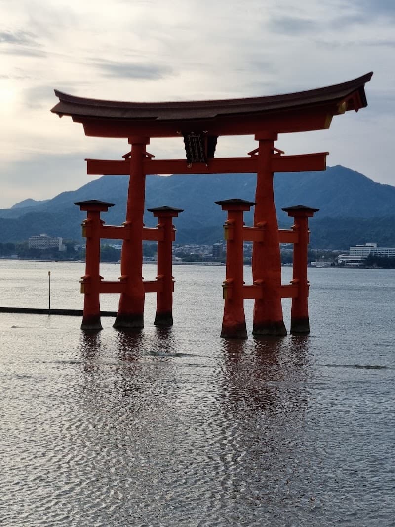 Free Explore Time on Miyajima