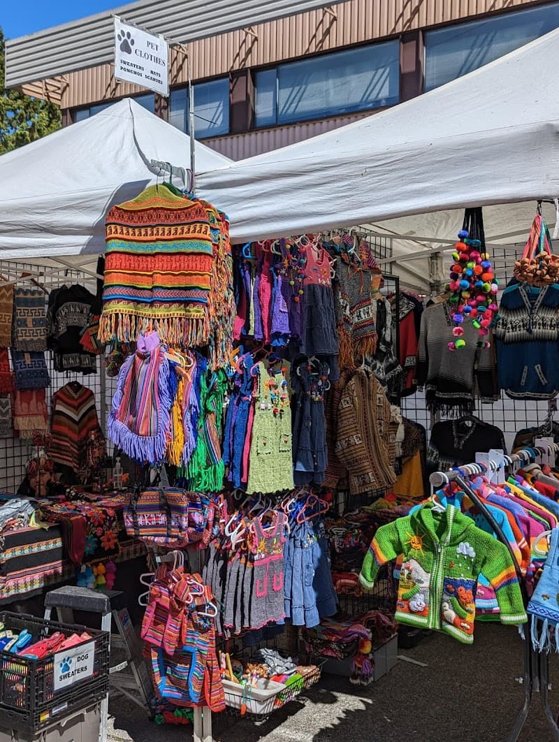 Fremont Neighborhood Walk & Sunday Market (if Sunday)
