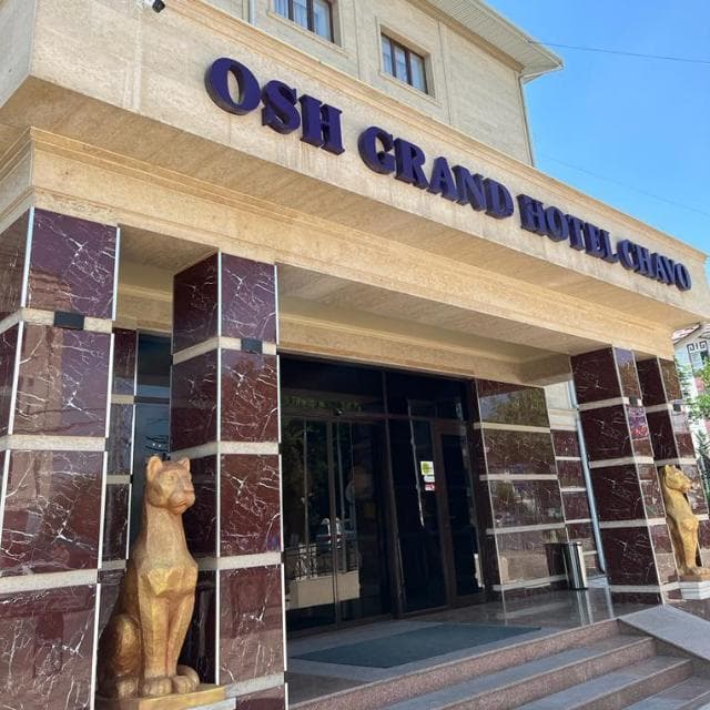 Grand Chavo Hotel