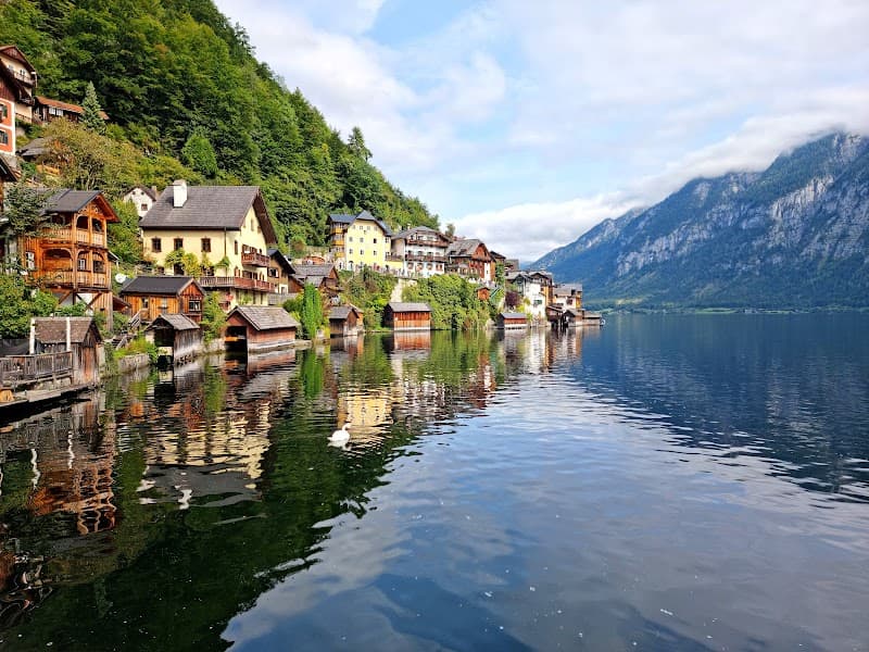Hallstatt Lake Boat Rental