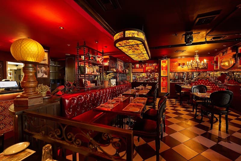 Havana 1957 Ocean Drive