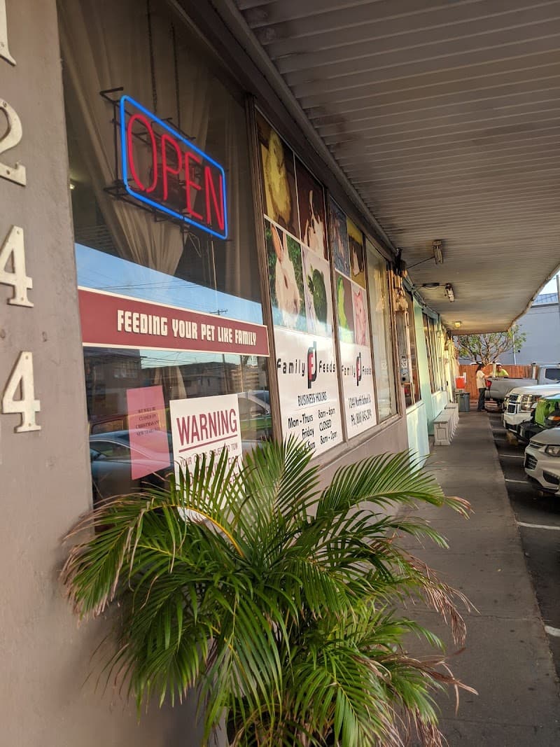 Helena's Hawaiian Food