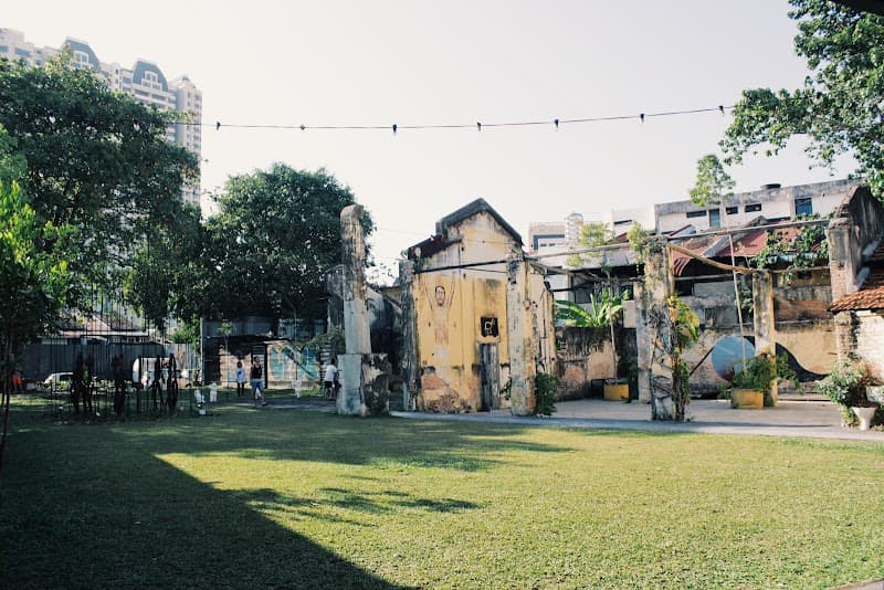Hin Bus Depot Art Space