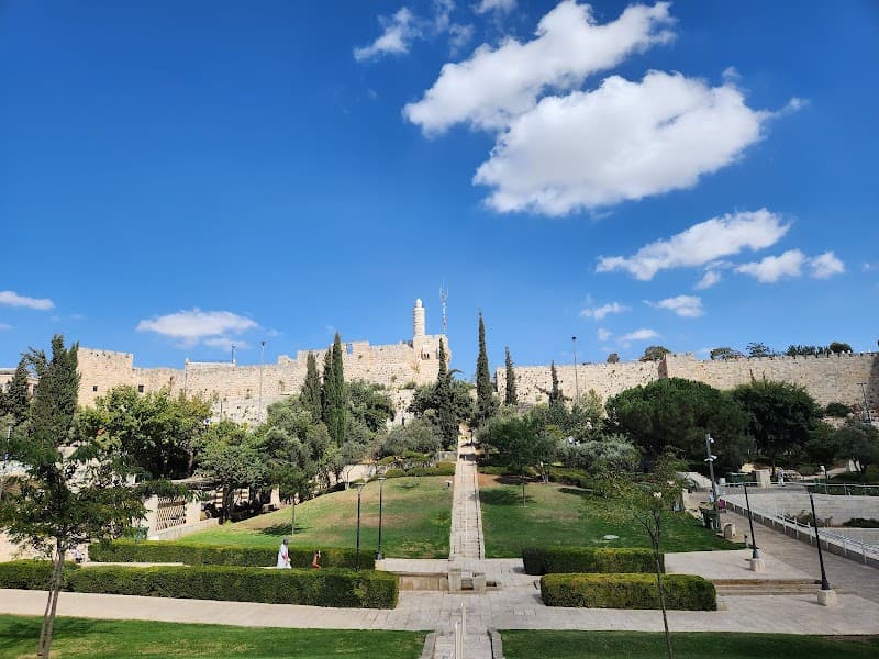 Hinnom Valley & Sultan’s Pool Walk