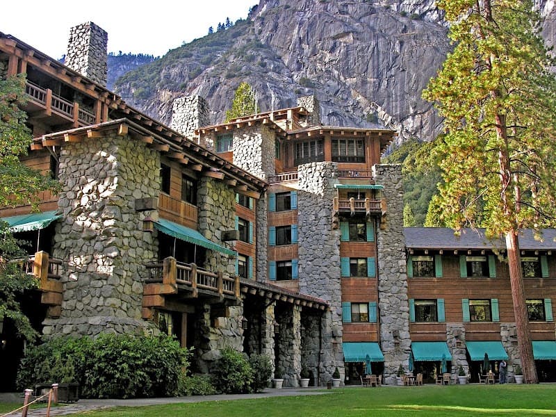 Historic Ahwahnee Hotel Architecture & Grounds