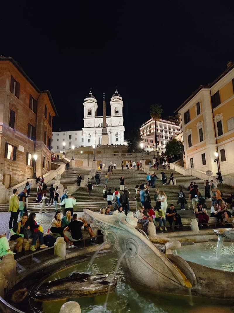 Historic Centro Storico Stroll & Shopping