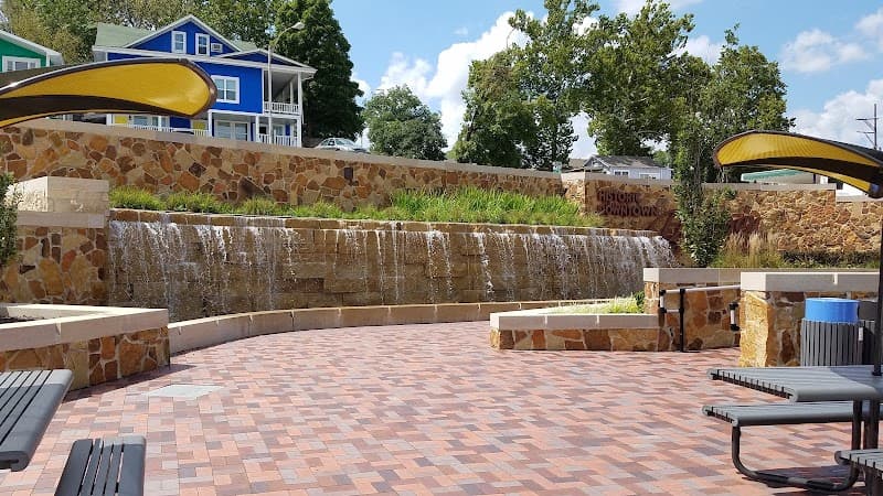 Historic Downtown Branson Stroll & Shopping